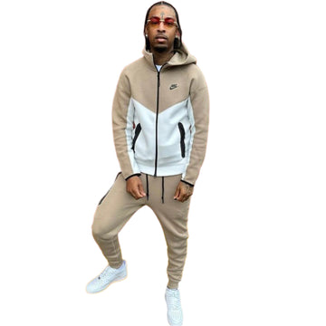 حذاء Nike Sportswear Light Brown Tech Fleece Windrunner من الصوف