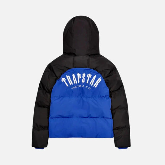 سترة Trapstar Irongate Arch Puffer (FW23) باللون الأزرق/الأسود