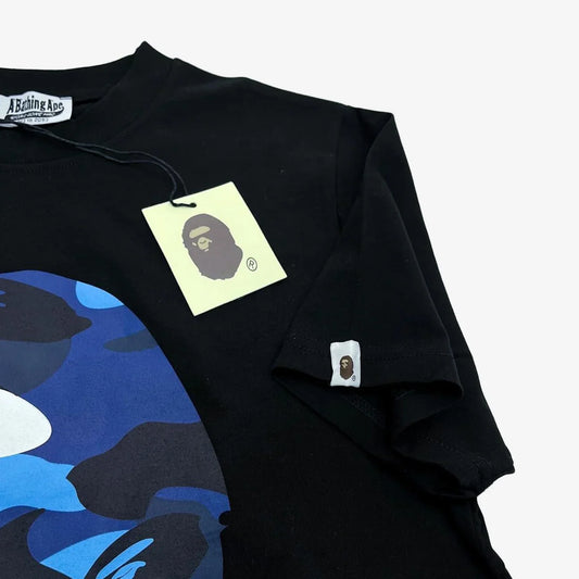 تي شيرت BAPE باللونين الأسود والأزرق من Bathing Ape